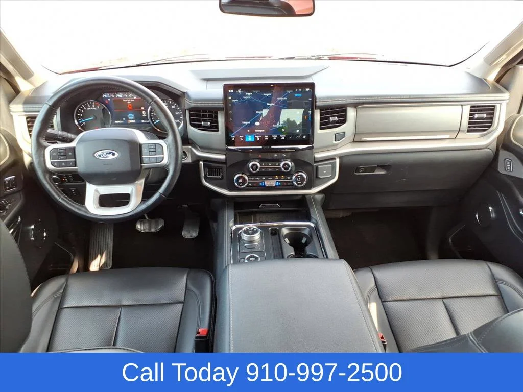 Used 2022 Red Ford XLT image 27