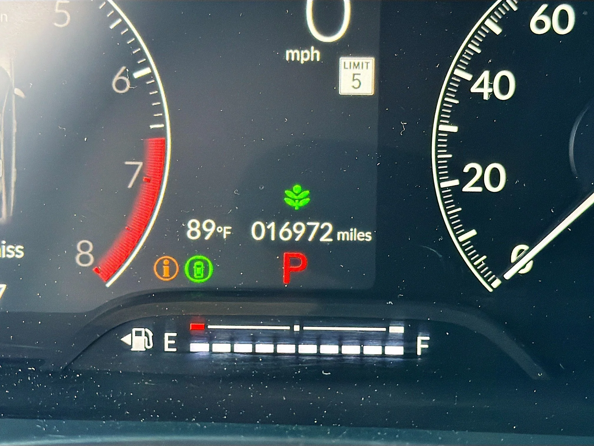 Used 2025 Meteorite Gray Metallic Honda LX image 37