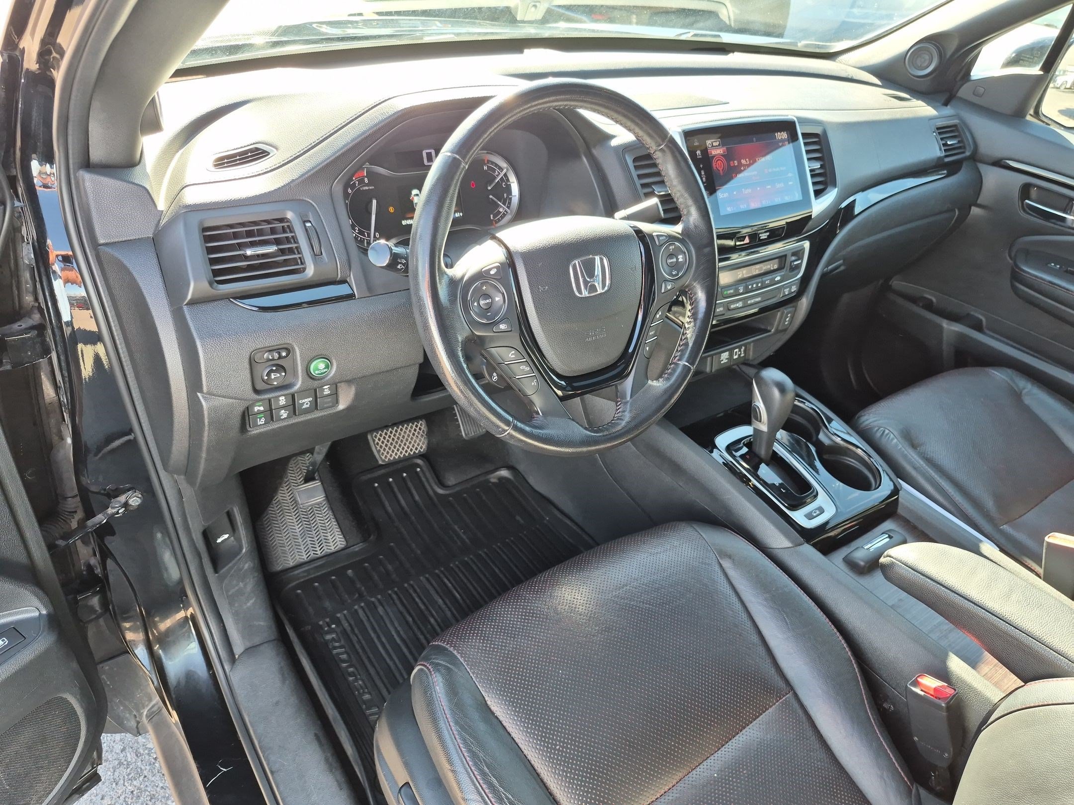 Used 2018 Black Honda Black Edition image 14