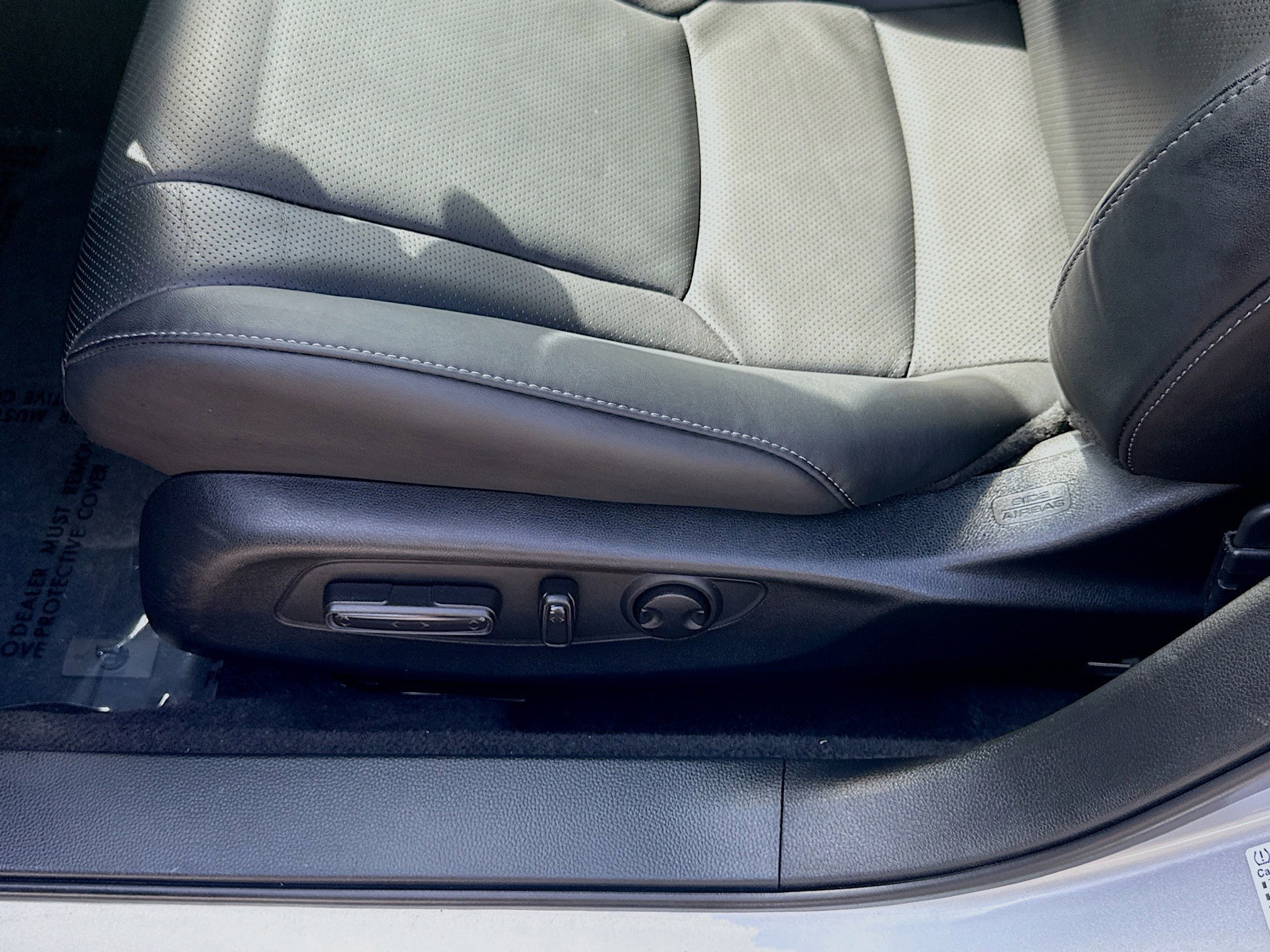 2025 Honda Accord Hybrid Sport-L - Photo 17