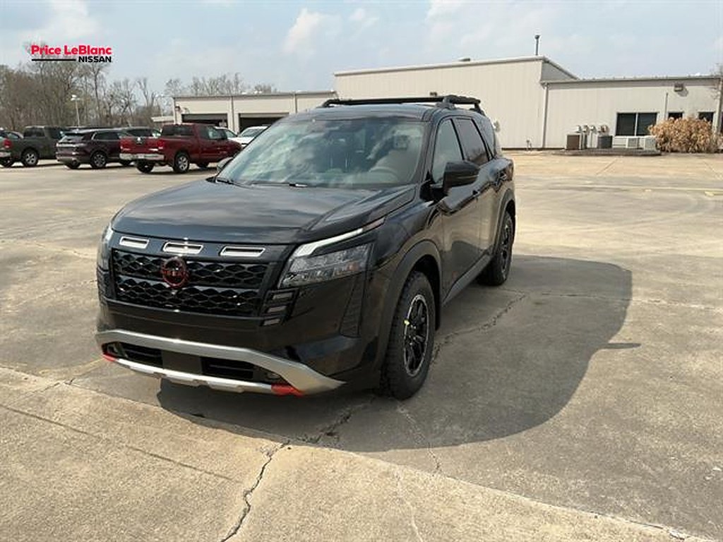 New 2026 Nissan Pathfinder Rock Creek® SUV in Gonzales #P6223767