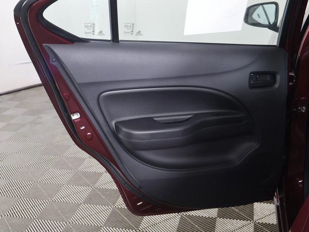 Used 2024 Red Mitsubishi LE image 22