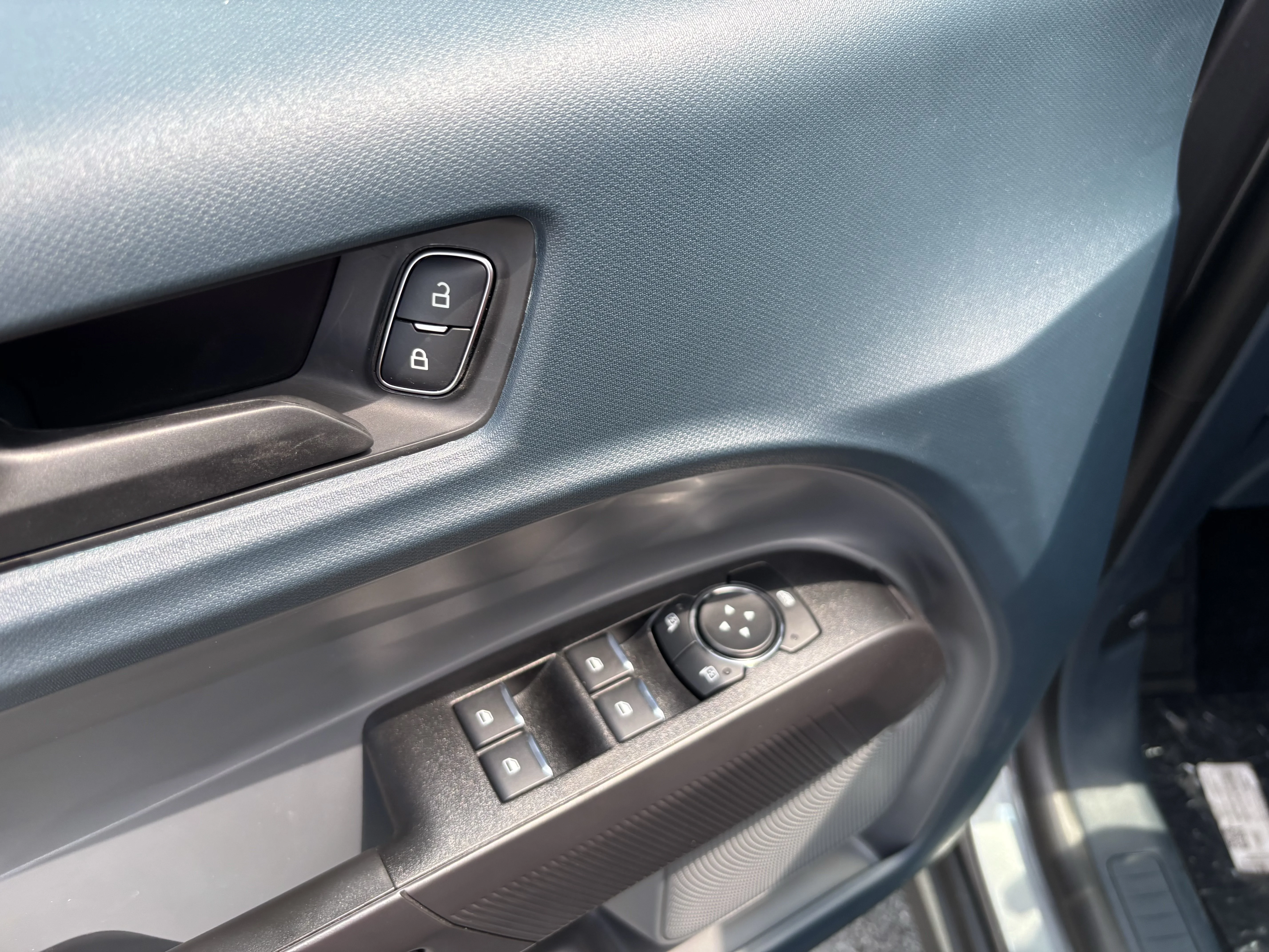 New 2026 Carbonized Gray Metallic Ford XL image 16