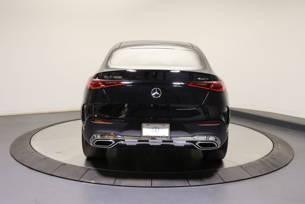 New 2027 Black Mercedes-Benz GLC 300 Coupe image 6