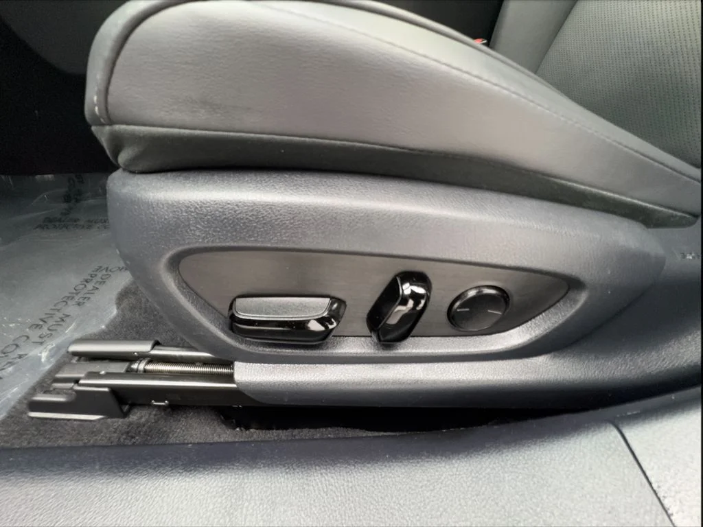 Used 2023 Black Lexus 350 image 23
