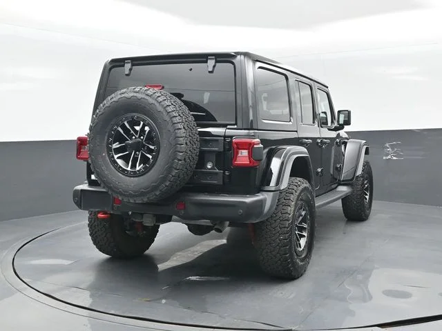 Certified Used 2025 Black Clearcoat Jeep Rubicon X image 18