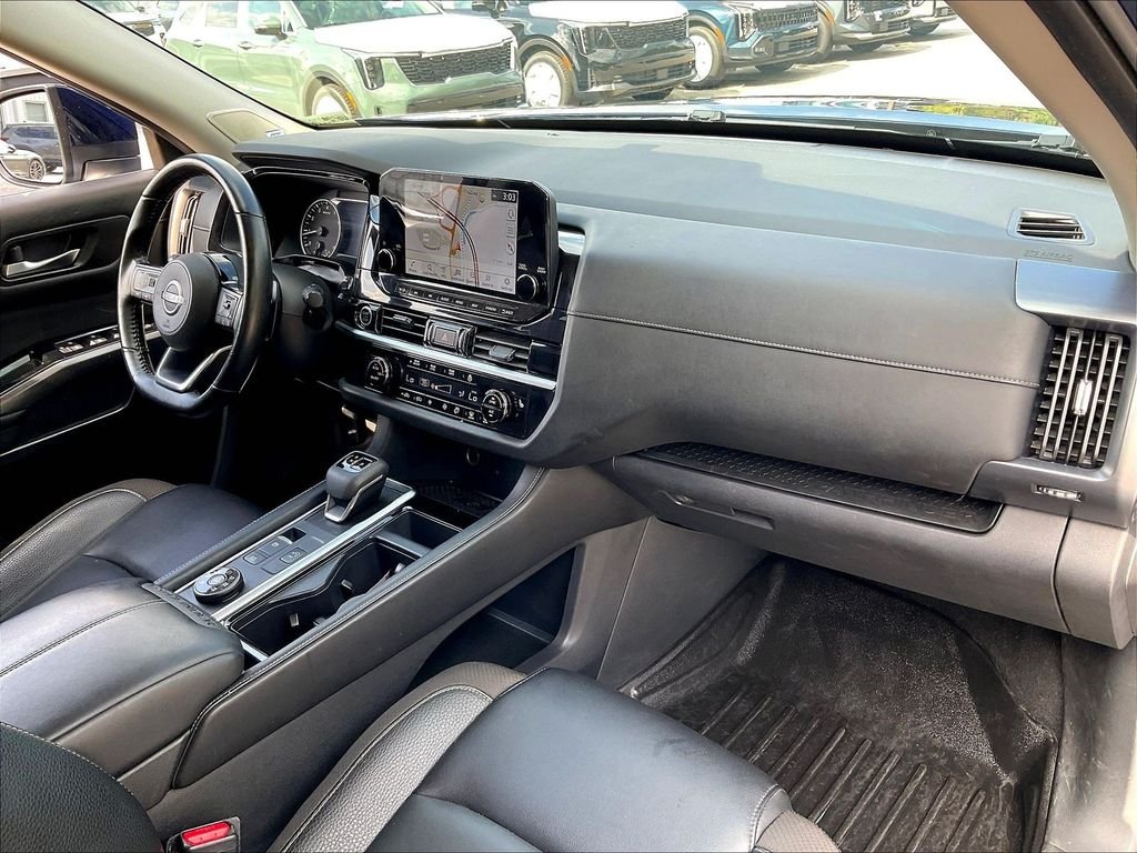 Used 2023 Deep Ocean Blue Pearl Nissan SL image 13