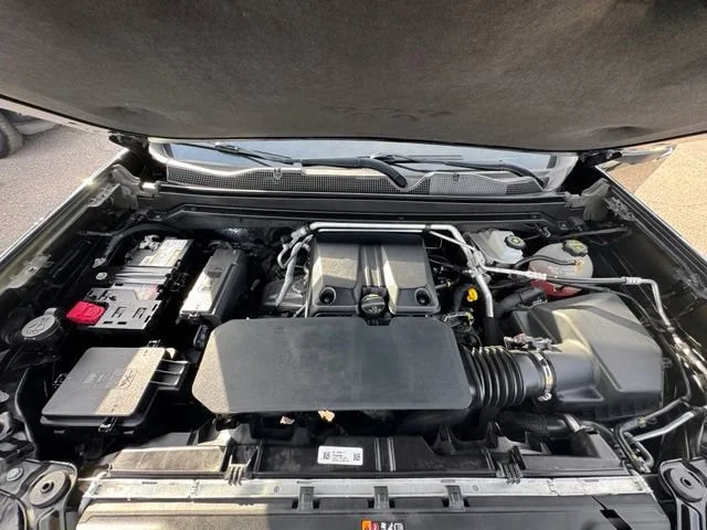 Certified Used 2025 Onyx Black GMC Denali image 24