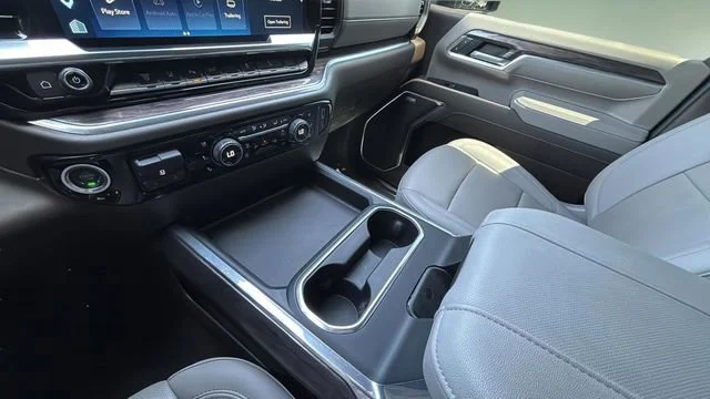 Used 2025 Lakeshore Blue Metallic Chevrolet LTZ image 14