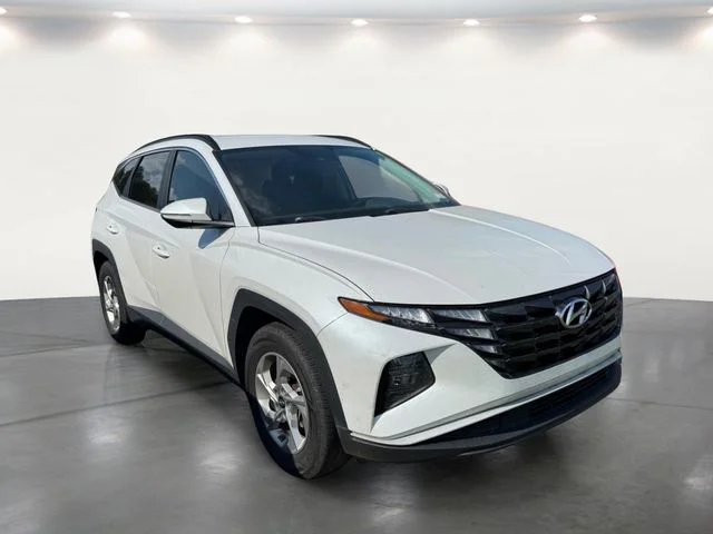 Used 2022 Gray Hyundai SEL image 8