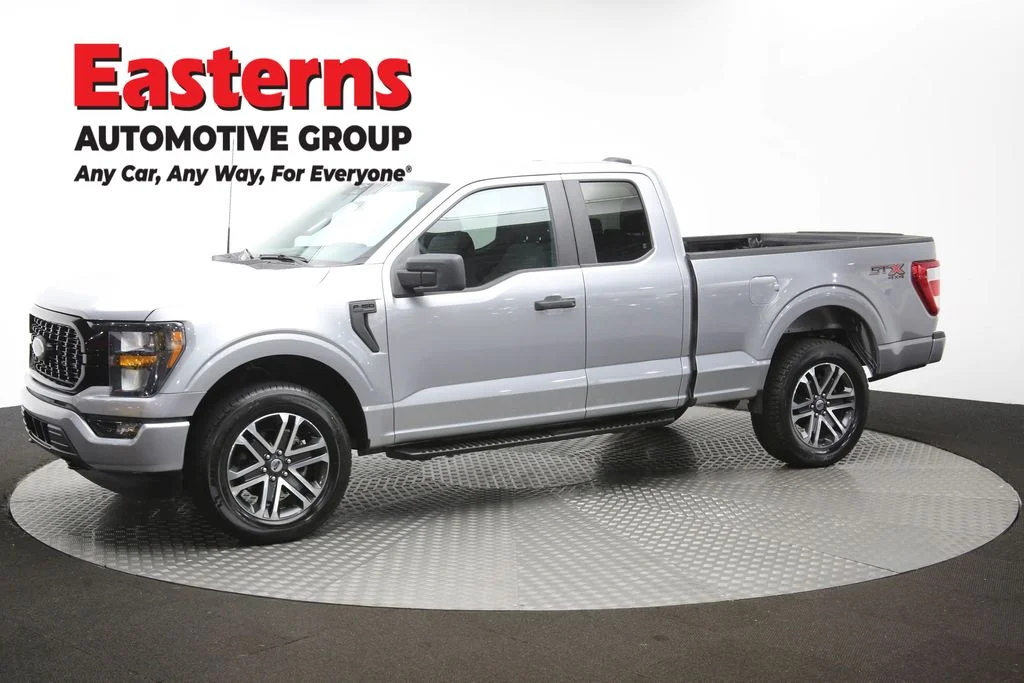 Used 2023 Silver Ford XL image 58