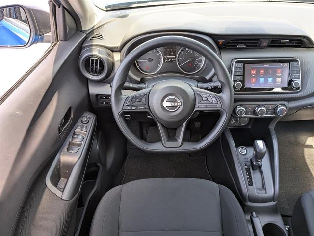 2025 Nissan KICKS PLAY Base - Photo 16