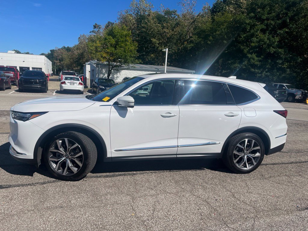 Certified Used 2024 Platinum White Pearl Acura Technology image 2