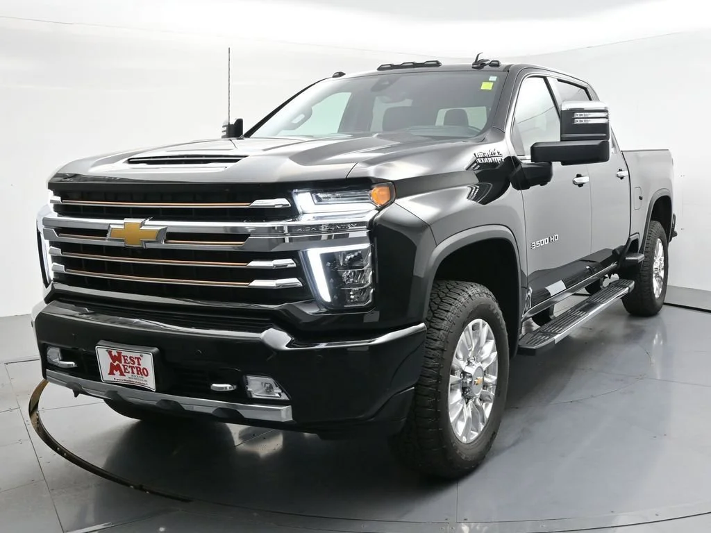 Used 2023 Chevrolet Silverado 3500HD High Country with VIN 1GC4YVE74PF121280 for sale in Monticello, Minnesota