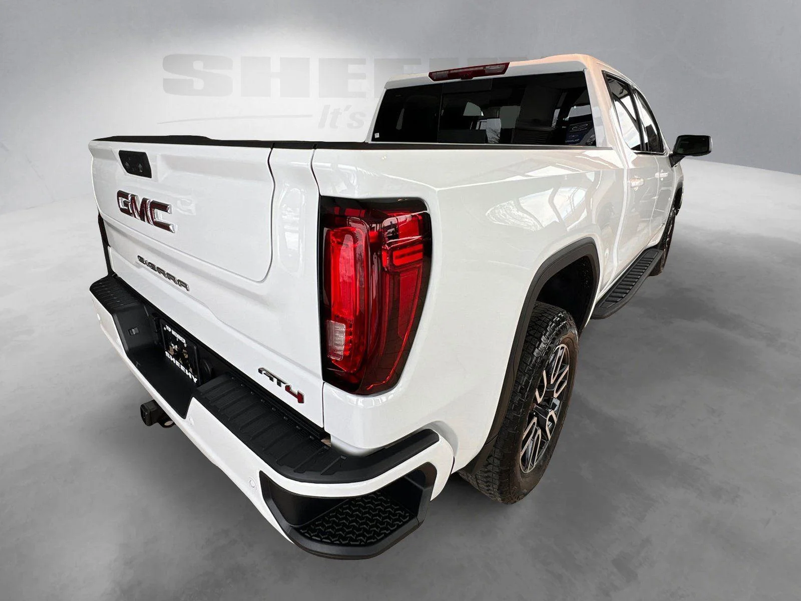 2026 GMC Sierra 1500 AT4 - Photo 5
