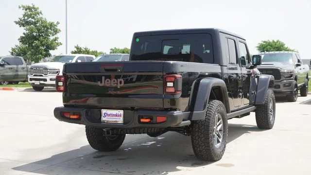 New 2026 Black Clear-Coat Exterior Paint Jeep Mojave X image 9