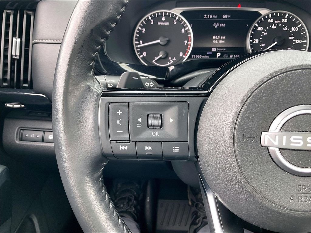 Used 2023 Pearl White Tricoat Nissan SV image 22