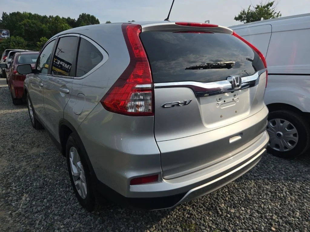 Used 2015  Honda EX image 4