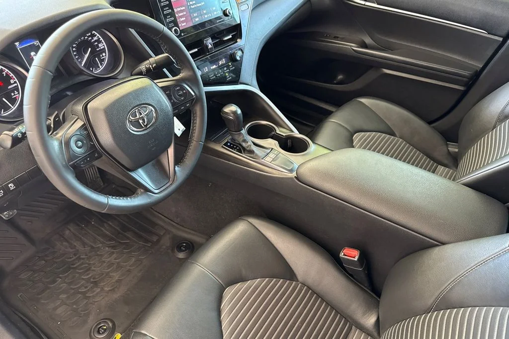 Used 2022 Silver Toyota SE Nightshade image 14