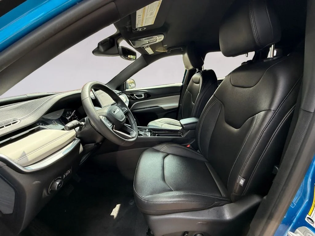 2025 Jeep Compass Limited - Photo 10