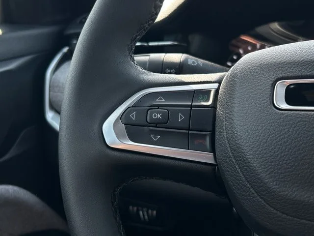 Used 2024 Blue Jeep Latitude Lux image 43