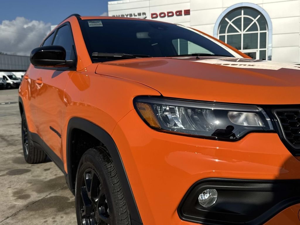 2026 Jeep Compass Altitude - Photo 18
