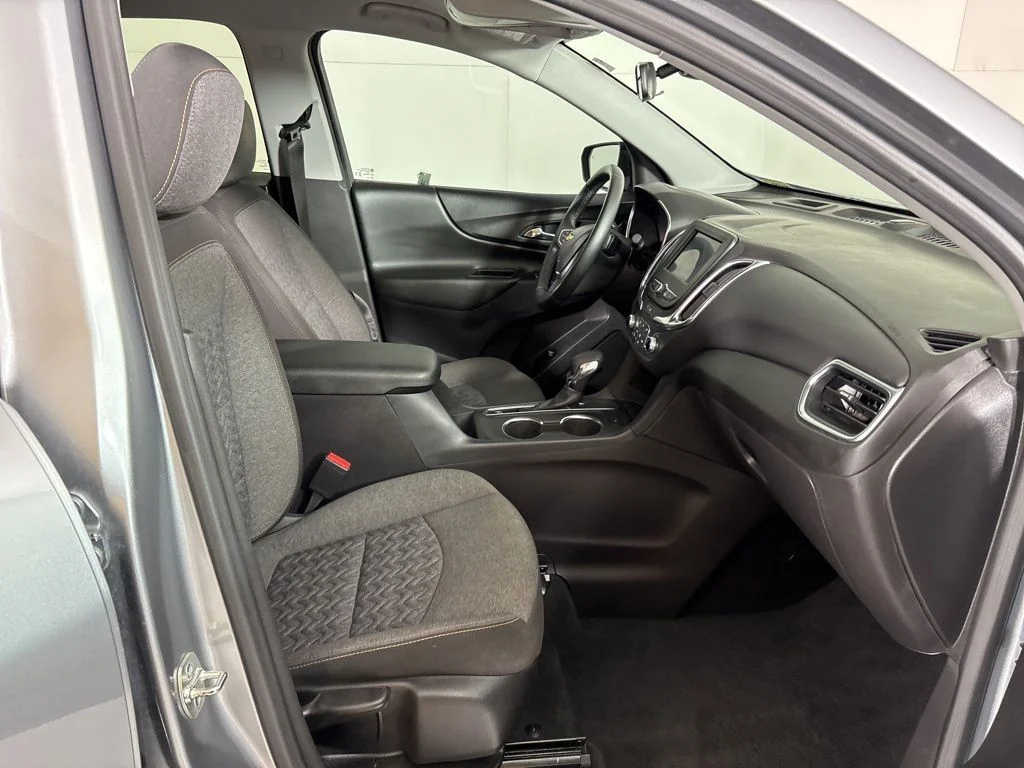 Used 2024 Gray Chevrolet LT image 18