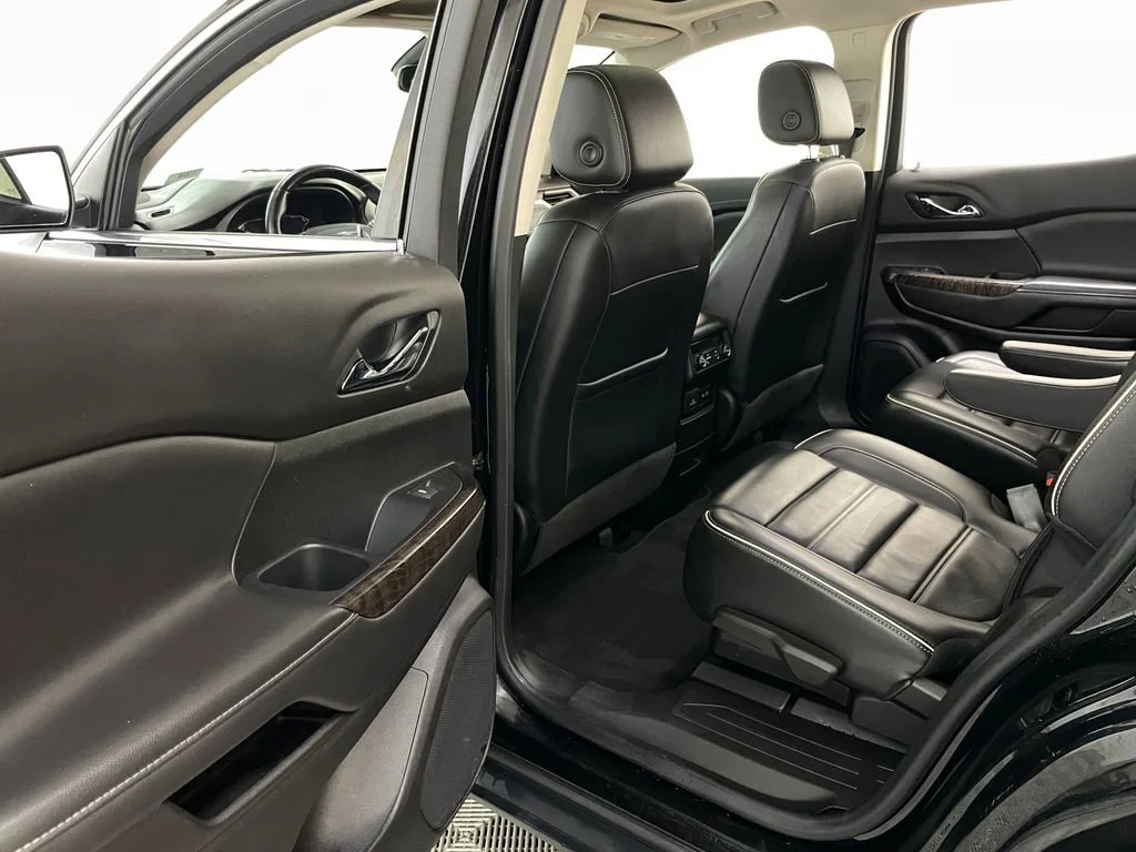 Used 2023 Ebony Twilight Metallic GMC Denali image 46