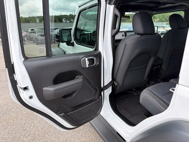 New 2027 White Jeep Sport S image 10