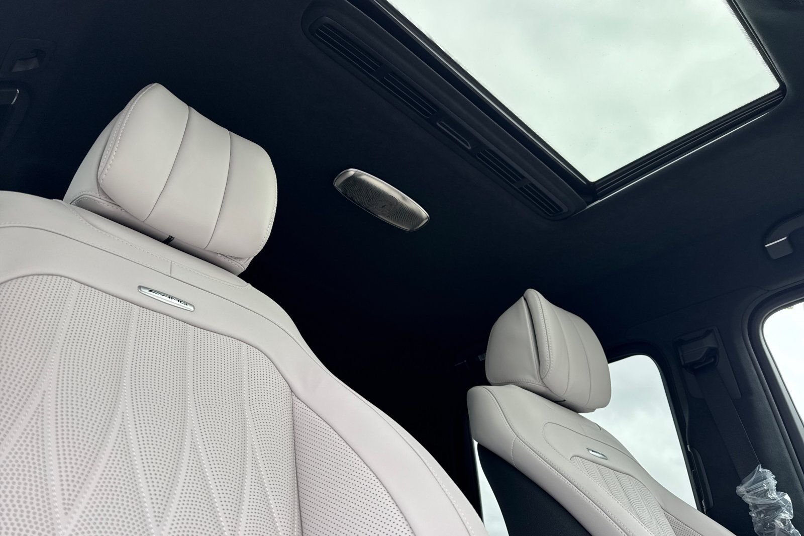 New 2026 MANUFAKTUR Arabian Grey Non- Metallic Mercedes-Benz G 63 AMG® image 34