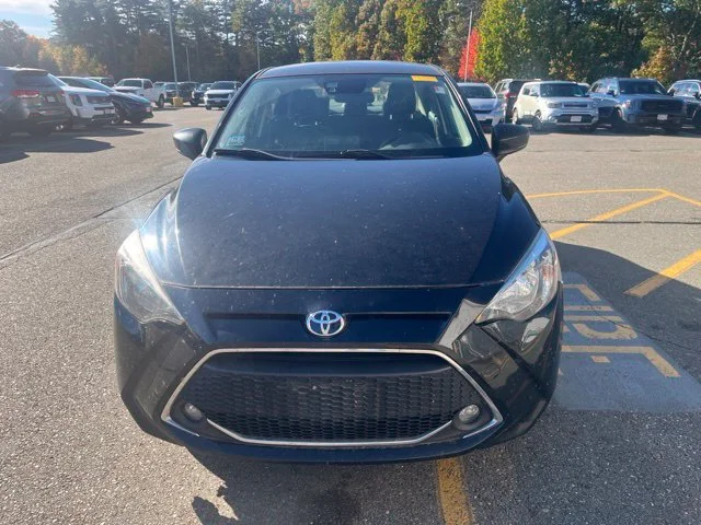 Used 2019 Black Toyota LE image 8