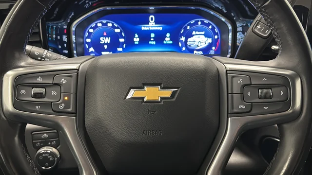 Used 2023 Summit White Chevrolet LT image 15