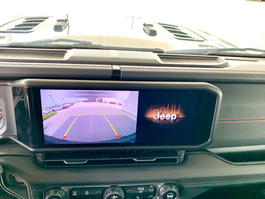 Used 2024 Gray Jeep Rubicon X image 36
