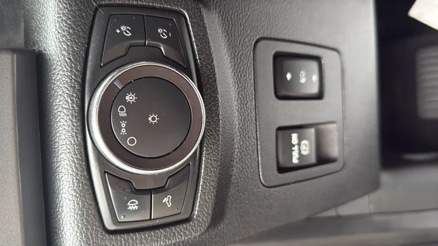 Used 2019 Magma Red Metallic Ford XLT image 13