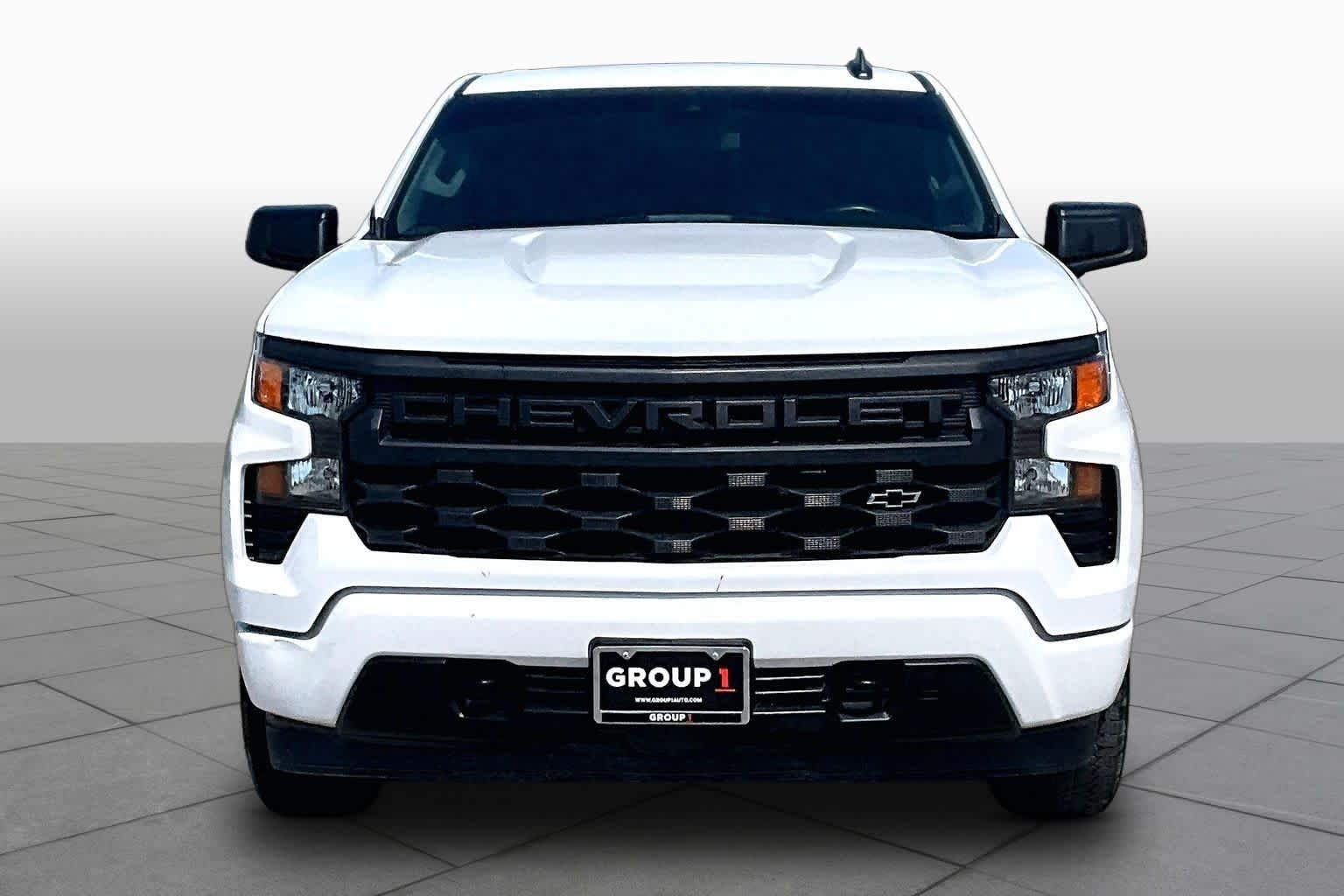 Used 2024 Summit White Chevrolet Custom image 4