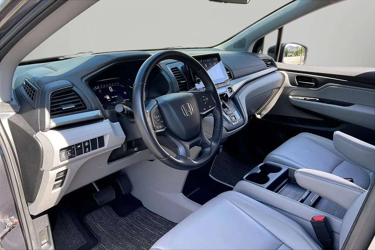 Certified Used 2024  Honda EX-L image 19