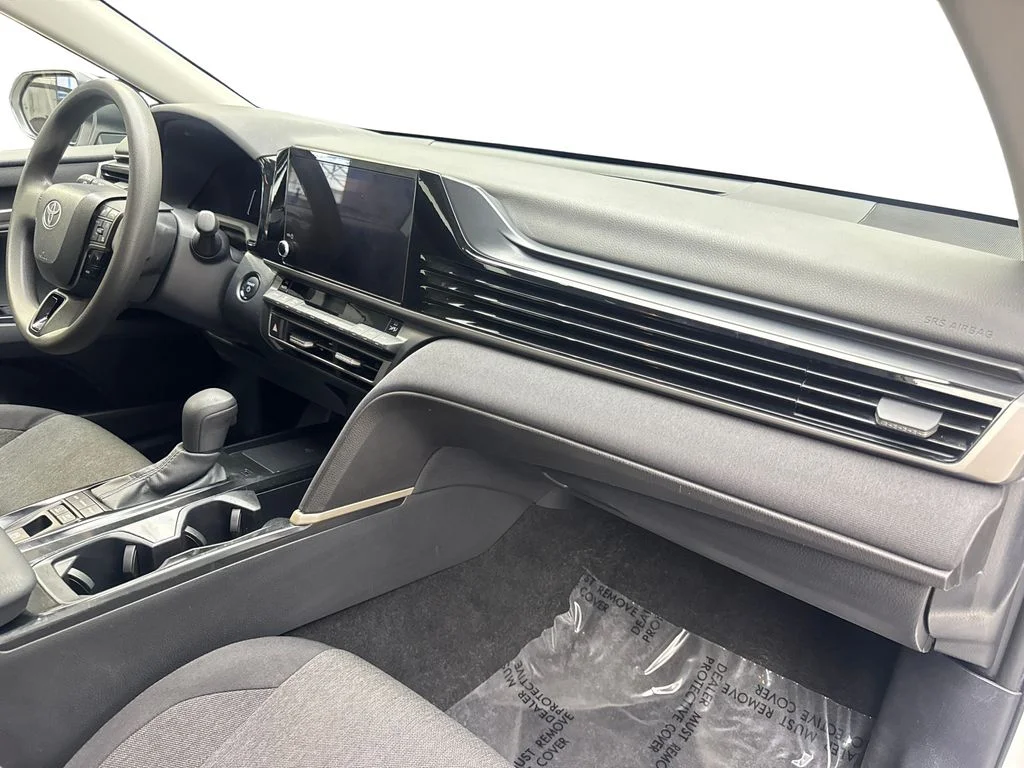 Used 2025 White Toyota LE image 53