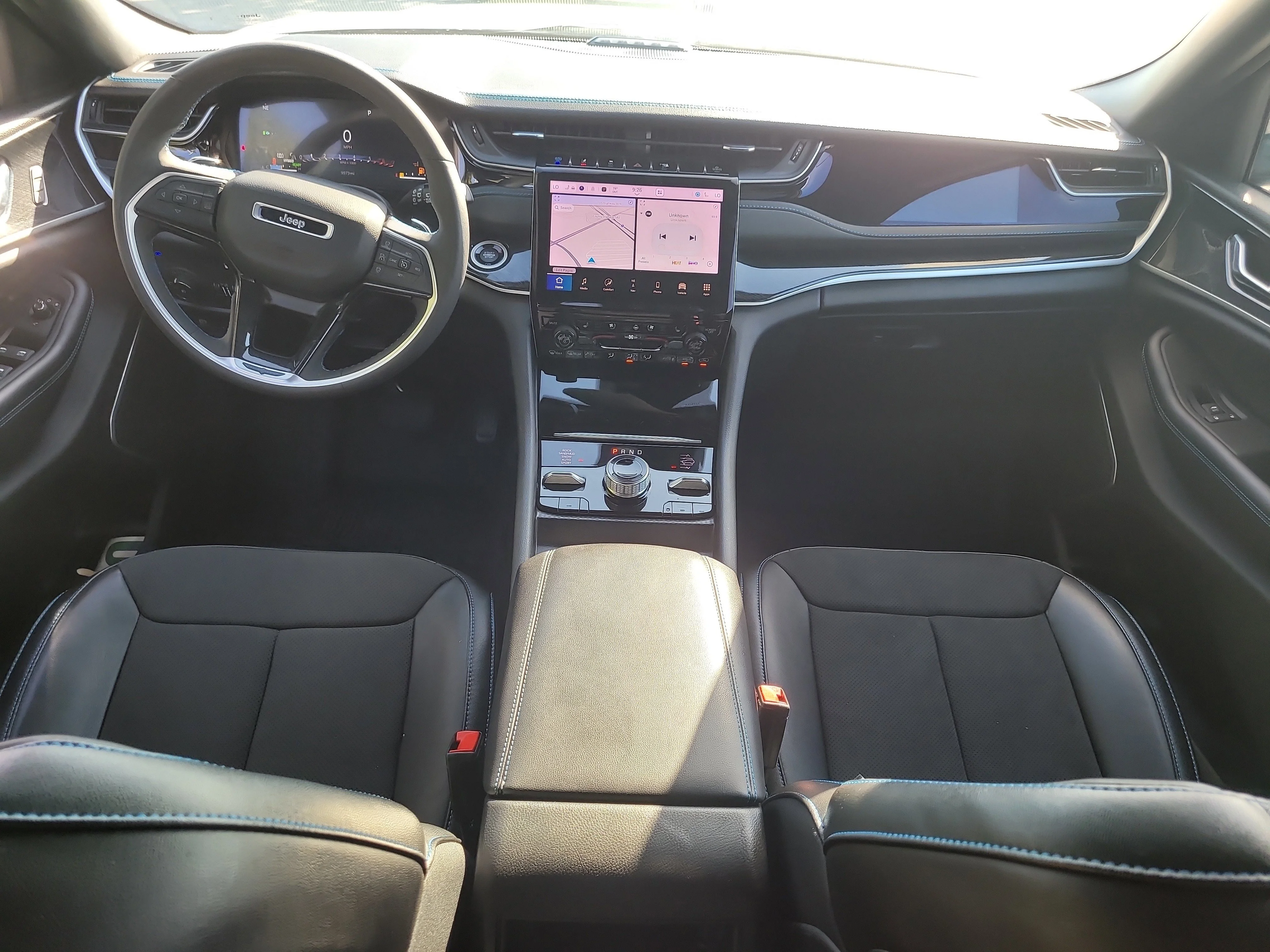 Used 2024 Bright White Clearcoat Jeep Trailhawk image 15