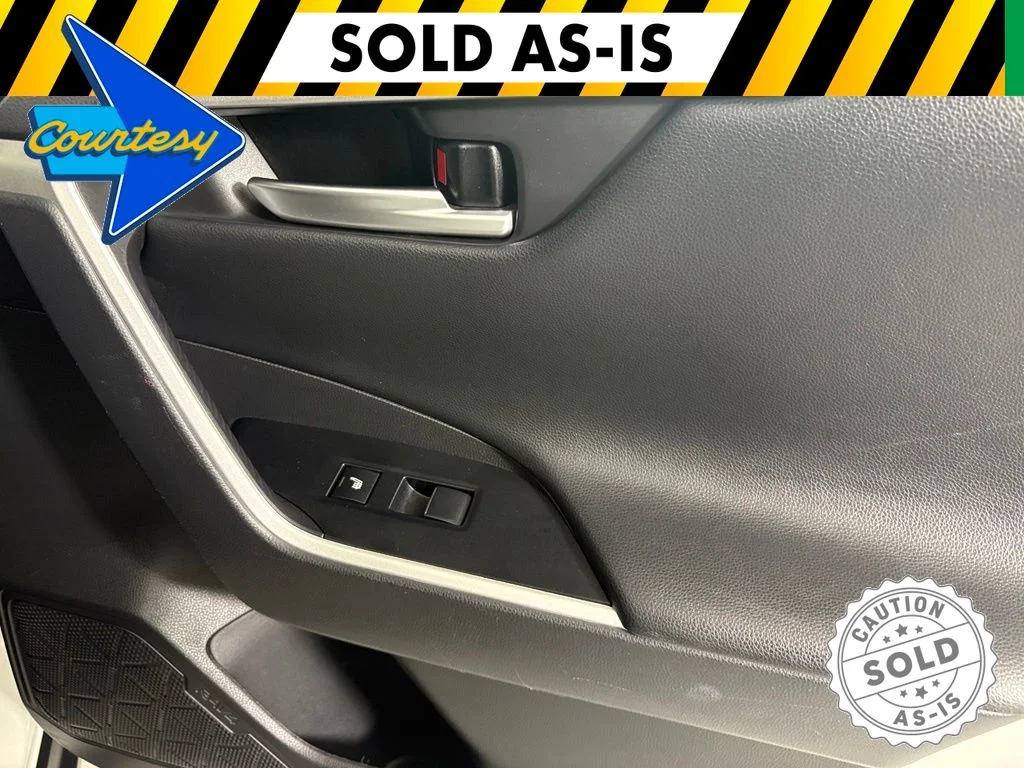 Certified Used 2021 White Toyota Limited image 15