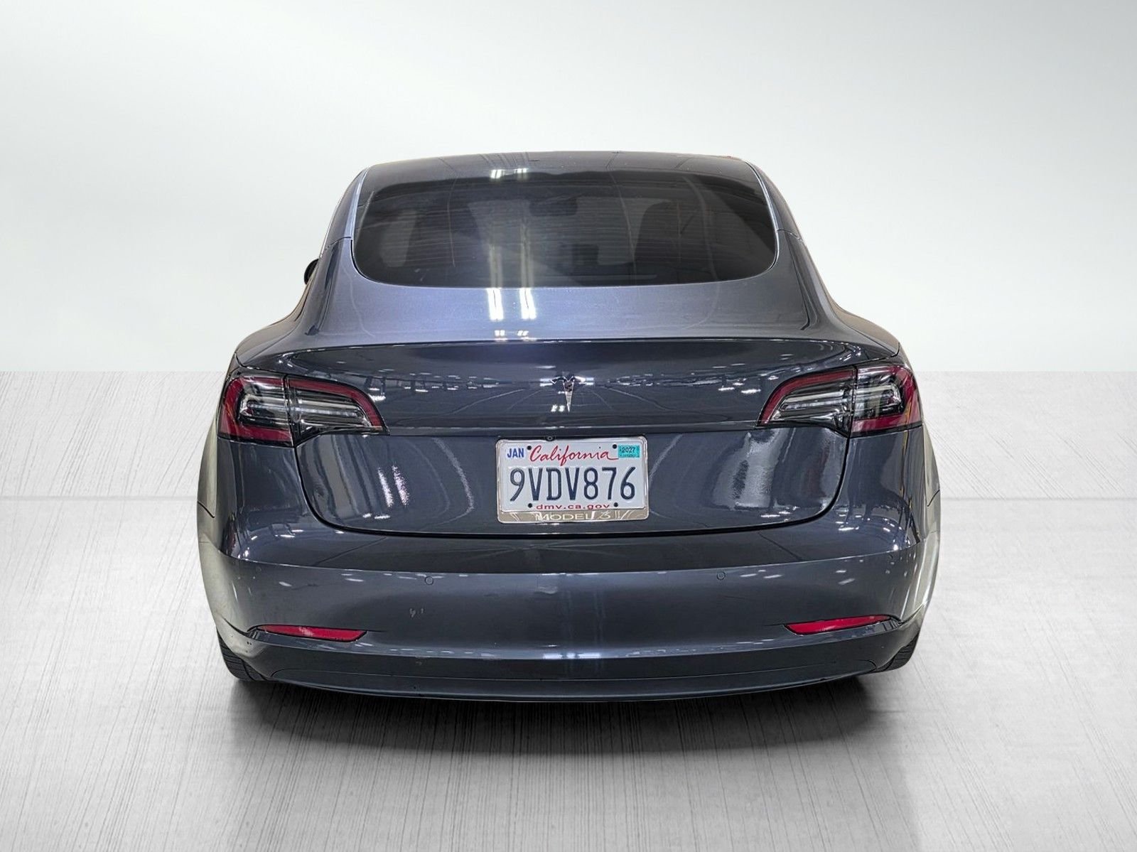 Used 2021 Solid Black Tesla Standard Range Plus image 6