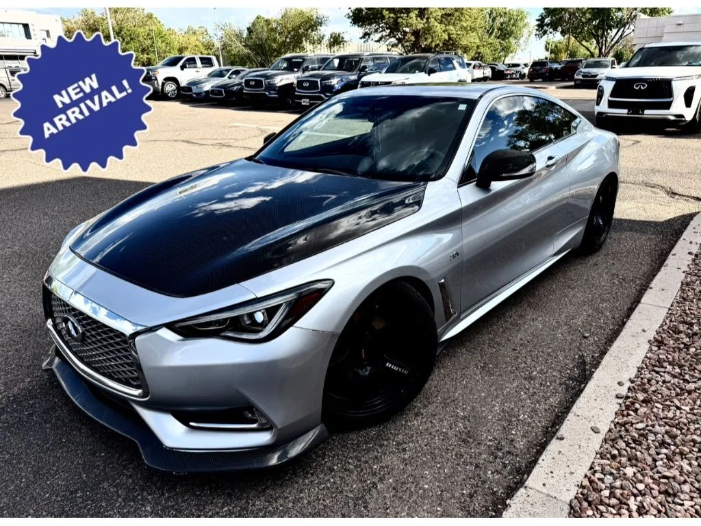 Used 2018 Liquid Platinum INFINITI 3.0t LUXE image 1