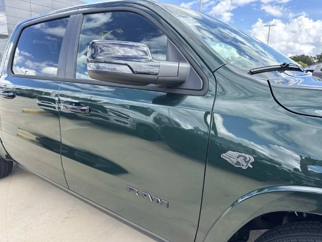 New 2027 Serrano-Green Metallic Exterior Paint RAM Laramie image 23