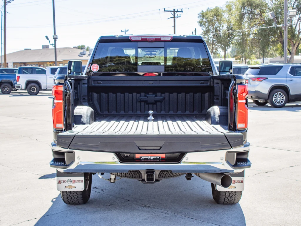 Used 2024 BLACK Chevrolet LTZ image 10