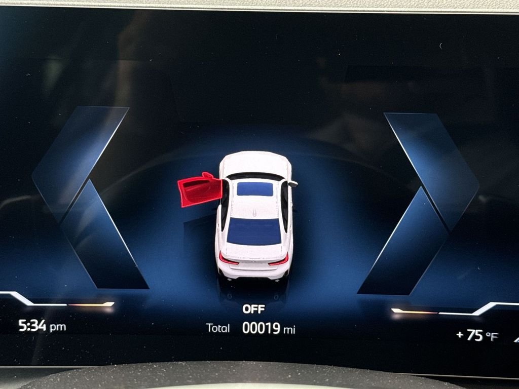 New 2026 White BMW 330i xDrive image 7