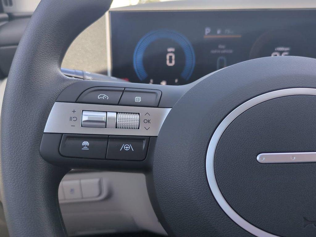New 2026 White Hyundai SE FWD image 30