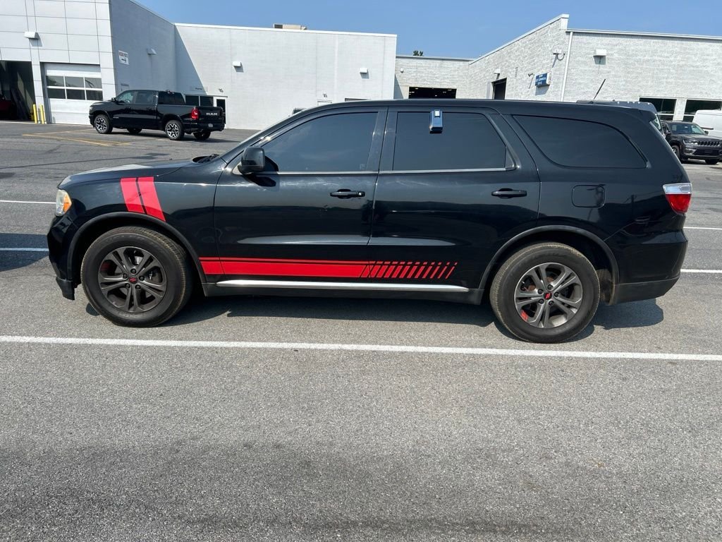 Used 2013 Black Dodge SXT image 8