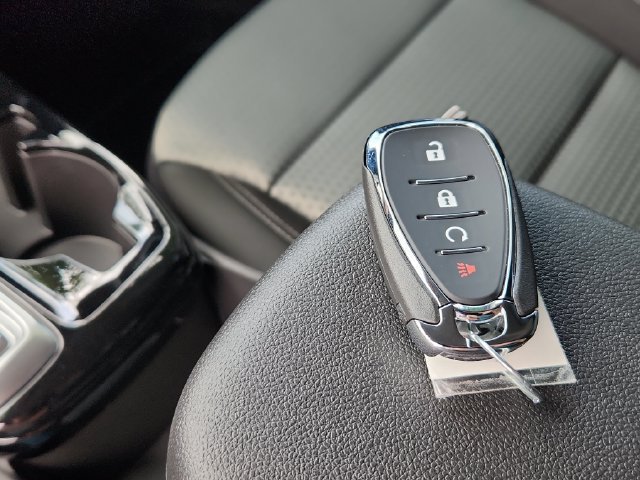 2026 Chevrolet Trax LT - Photo 32