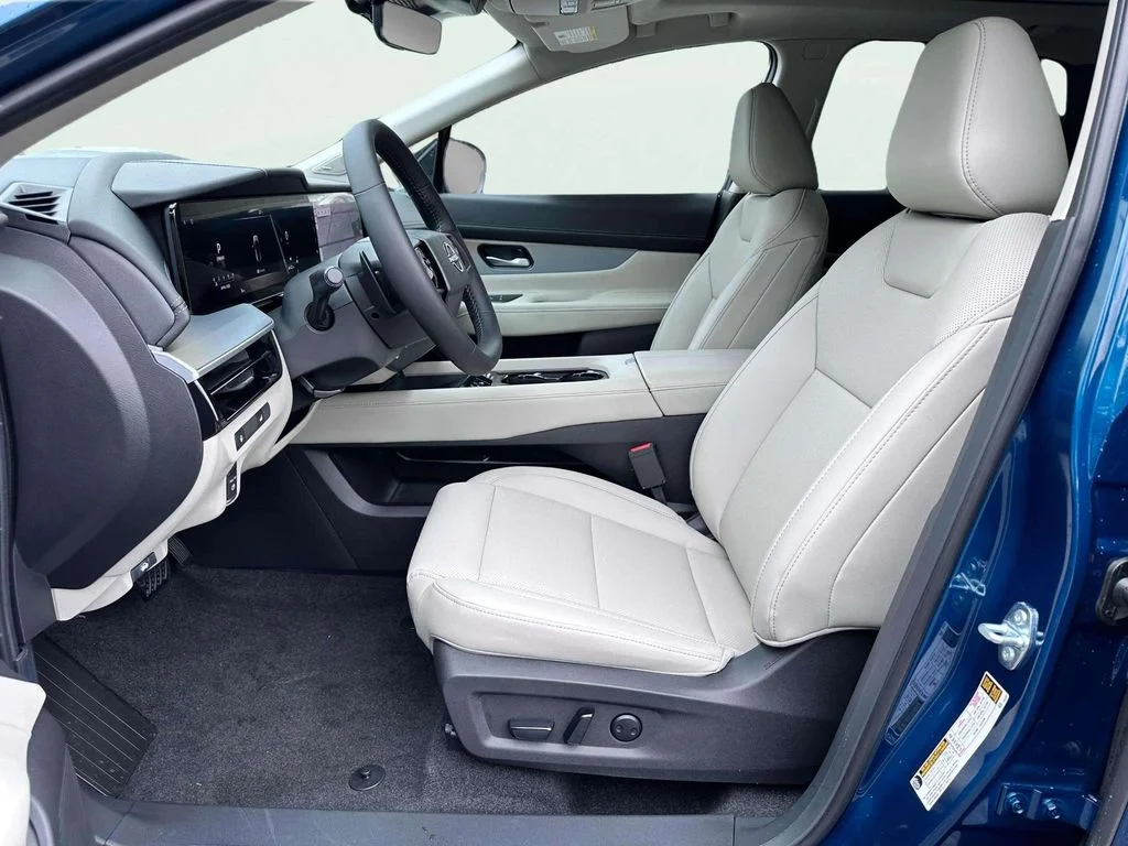 New 2026 Aurora Blue Pearl Metallic Nissan SL image 13