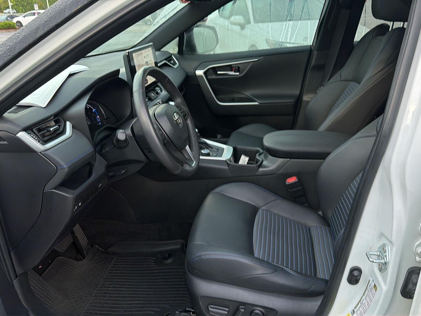 Used 2024 Wind Chill Pearl w/Midnight Black Metallic Roof Toyota Hybrid XSE image 10