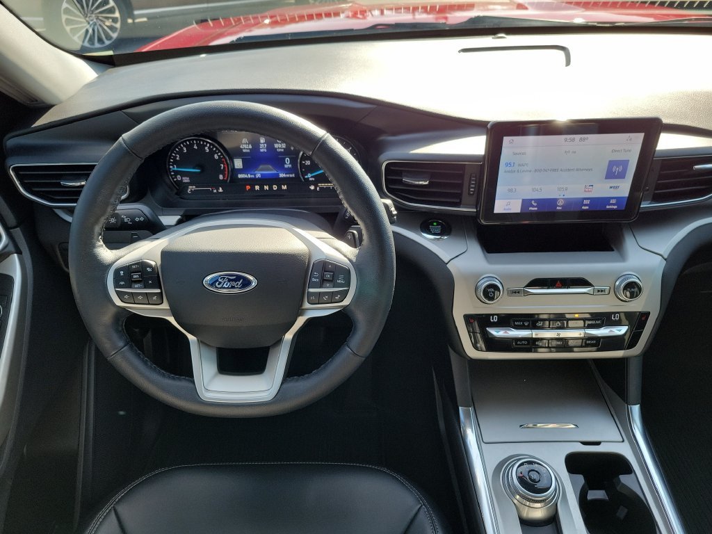 Used 2021 Red Metallic Ford XLT image 19